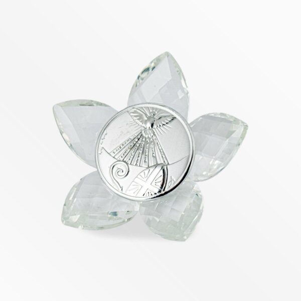 Icona Fiore in Cristallo Cresima Soprammobile da Appoggio con Placca Centrale Tonda in Argento Laminato a Tema Cresima Mitra Vescovo Cristalli Albalu Bomboniere