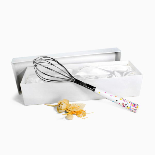 Bomboniera Utile Frusta per Dolci in Acciaio con Manico in Porcellana Bianca Decorata Originali e Utili Albalu Bomboniere