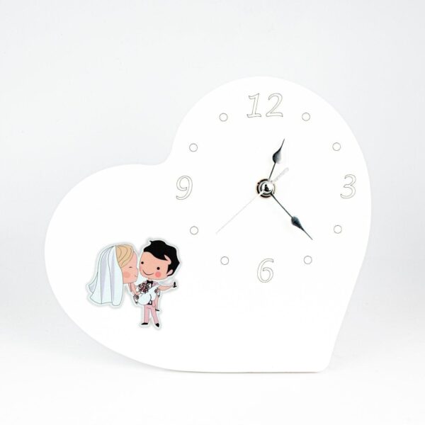 Orologio Matrimonio in Legno Laccato Bianco a Forma di Cuore con Applicazione Sposini