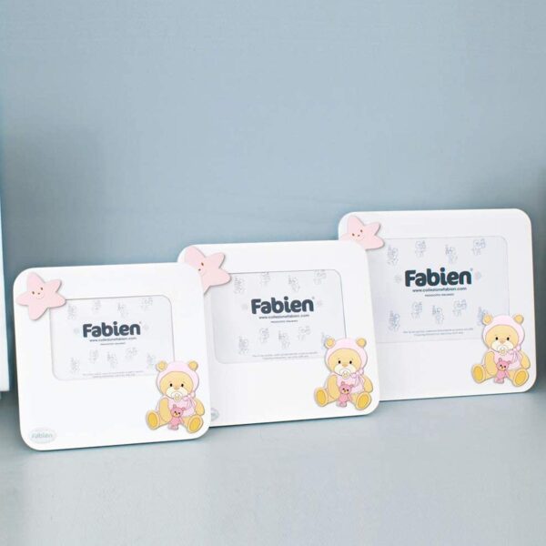 Portafoto Prima Infanzia Bianco Con Applicazione Orso Con Ciuccio In Legno Linea Bear Colorata