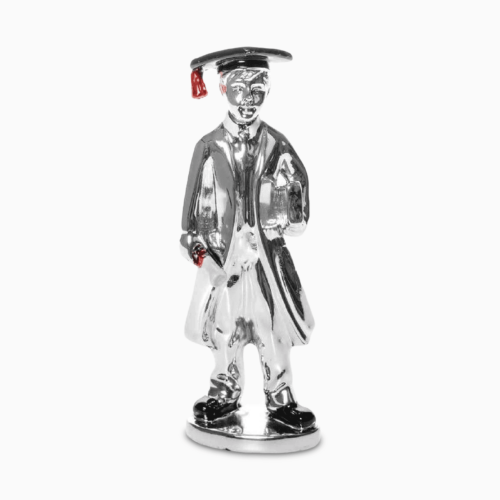 Statua Portafortuna in Resina Argentata Raffigurante un Ragazzo con Tesi Pergamena e Tocco Laurea in Accenti Rossi Regali Laurea Albalu Bomboniere